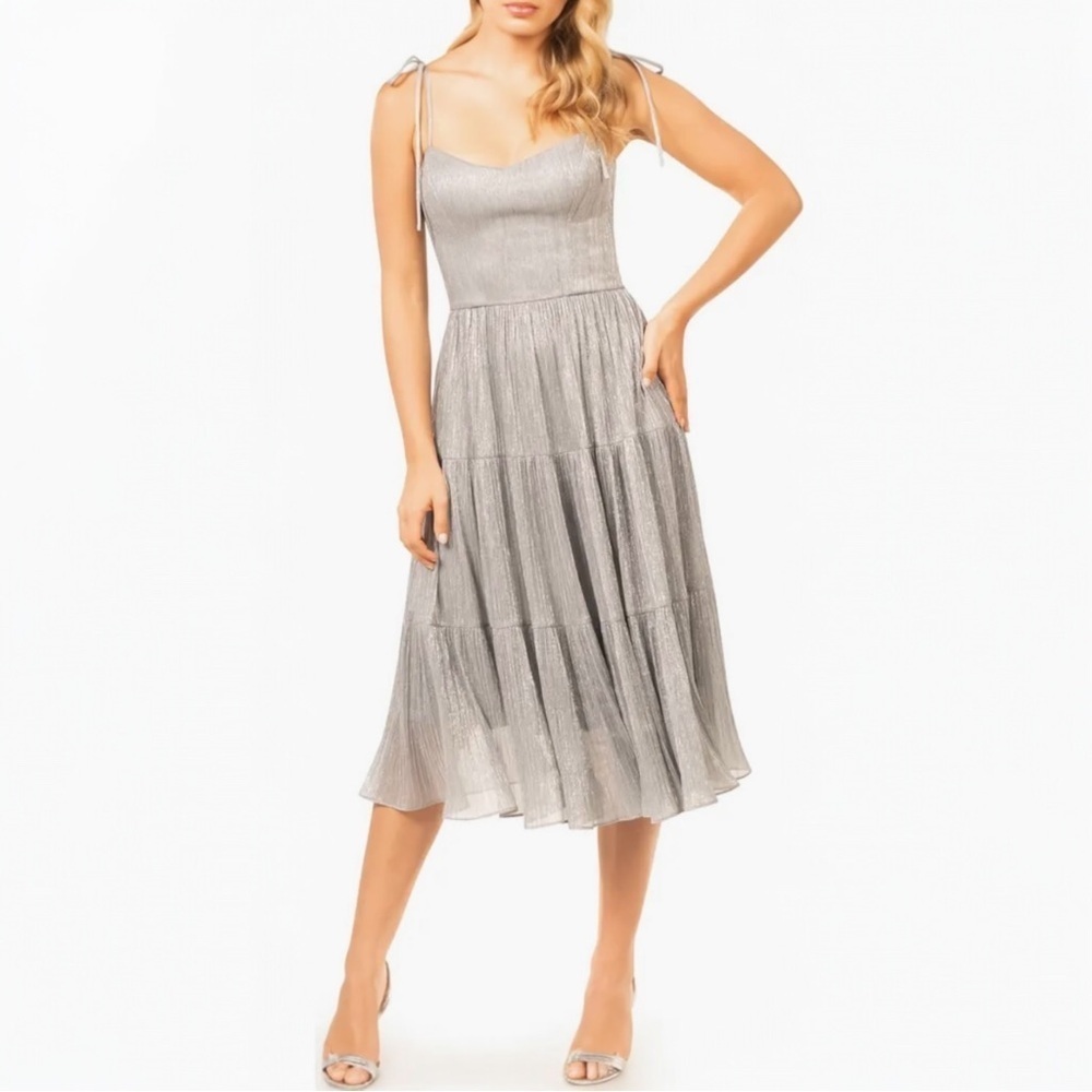 NWT Dress The Population Dream Metallic Tiered Midi Dress Size S Dove Multi